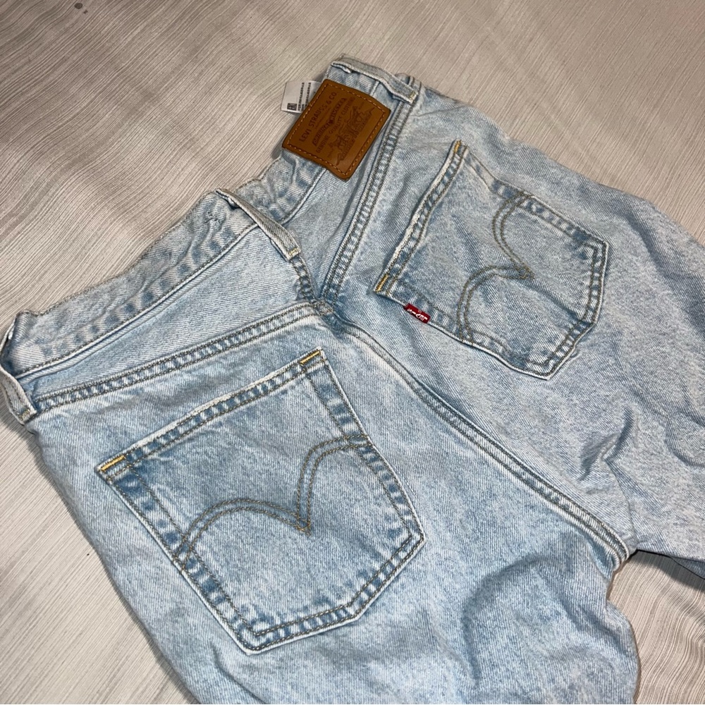 Levi’s Ribcage Straight Ankle - Picture 4 of 9